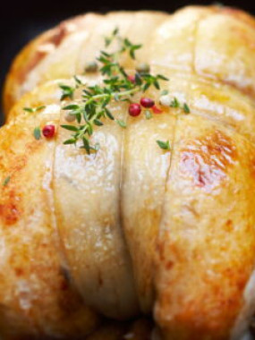 RÔTI VOLAILLE FARCE MORILLES